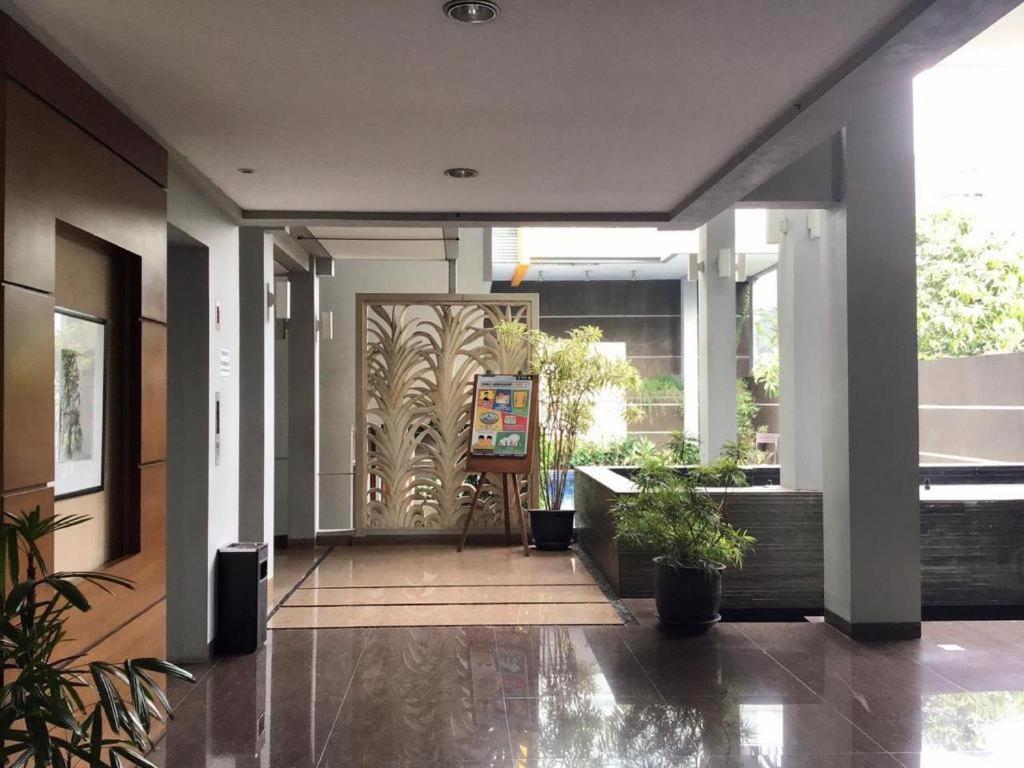 Capital O 874 Hotel Nyland Pasteur Bandung Exterior photo