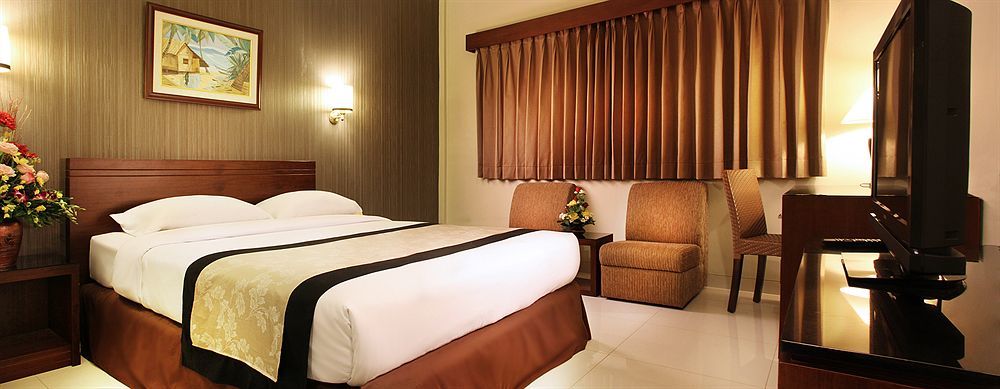 Capital O 874 Hotel Nyland Pasteur Bandung Exterior photo