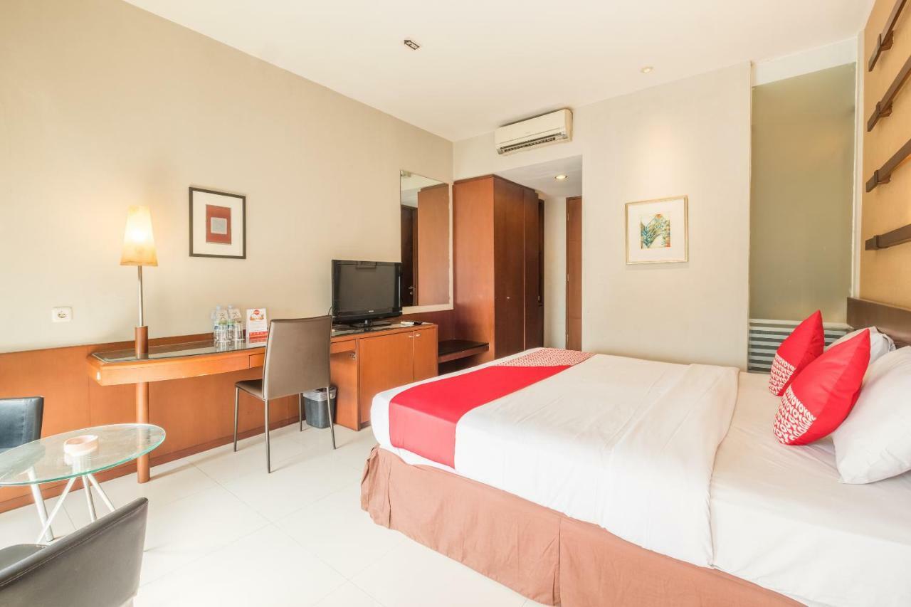 Capital O 874 Hotel Nyland Pasteur Bandung Exterior photo